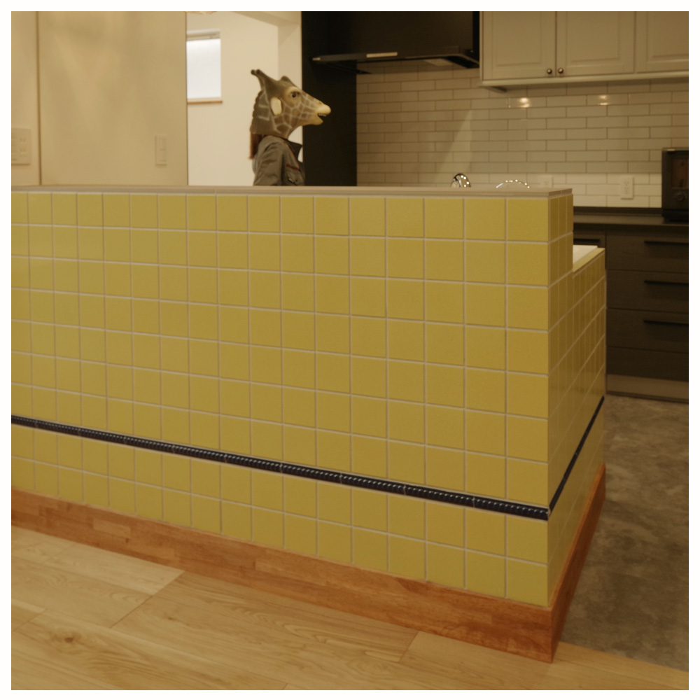 懐かしくも新しい、タイルが紡ぐ暮らしの物語